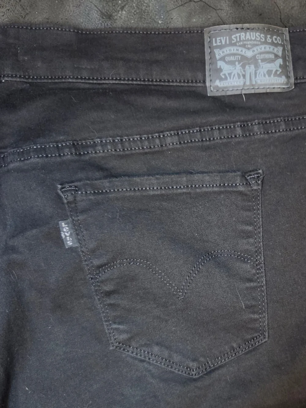 Women's Black High-Rise Slim Jeans **